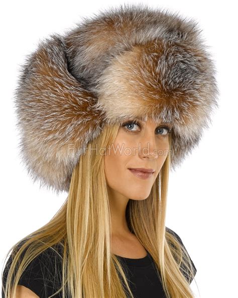 Kim Kardashian Spotted In An Amazing Fur Hat Fur Hat World