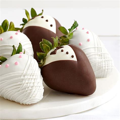 Bride And Groom Wedding Chocolate Covered Strawberries