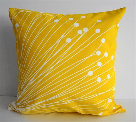 Decorative Pillows Yellow | fa123456fa