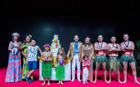 Follow tunku elana on instagram @elanakhyra. Tunku Dara Naquiah & Tunku Datuk Mudzaffar's 'Hawaii 5-0 ...