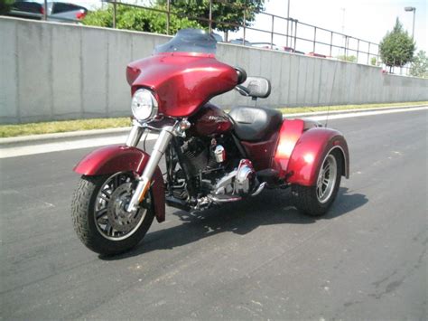 2010 harley davidson street glide trike with only 904 miles! Buy 2010 Harley-Davidson Street Glide Trike FLHXXX on ...