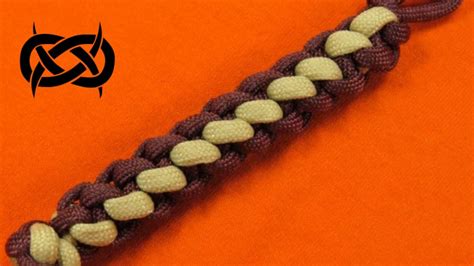 There are many different paracord bracelet patterns, here are some of the most popular. How to make a 3 Strand Crown Braid Key Fob Tutorial ...