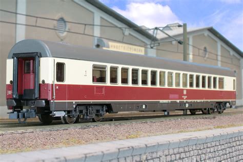 Looking for the definition of apmz? Roco 44117 TEE - SET 1 - reisezugwagen.eu