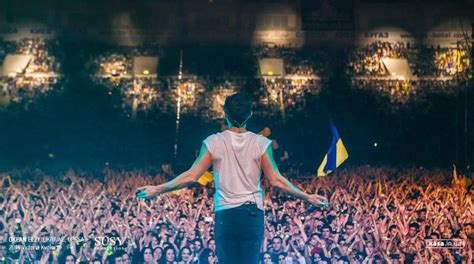 За традицією четвертий рік поспіль канал «україна» влаштовує для своїх глядачів грандіозний концерт до дня народження нашої країни. Українців запрошують на онлайн-концерт Океану Ельзи до Дня ...