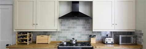 See our picks for the best 10 cooker hoods in uk. 12 Best Cooker Hoods & Kitchen Extractor Fans 2021 | CBE ...