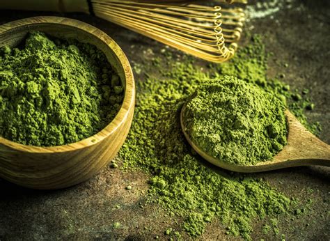 The effects of the aqueous extract and residue of matcha on the antioxidant status and lipid and an intervention study on the effect of matcha tea, in drink and snack bar formats, on mood and cognitive. Chá Matcha: quais os benefícios?