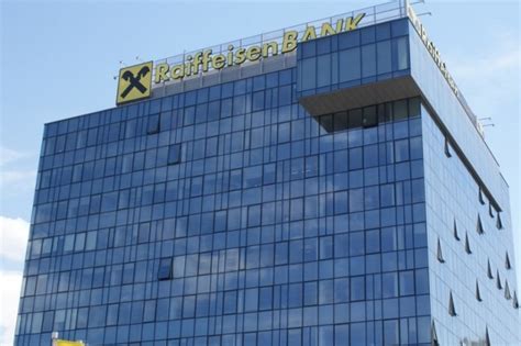 U l a z n a t a c k a. Euromoney: Raiffeisen najbolja banka u BiH - Radio Vitez