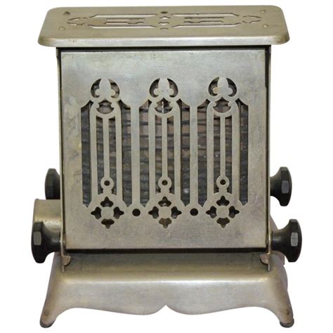 Early 1900s Hotpoint Electric Vintage Toaster For Sale At