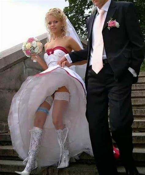 Wedding Photo Fails Captured At The Perfect Moment News