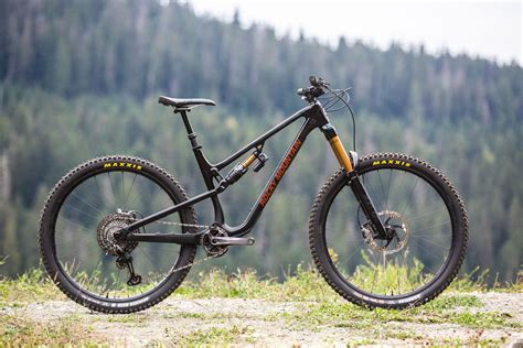 Field Test 2021 Rocky Mountain Altitude The All Mountain Enduro Bike