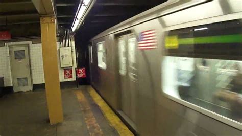 Mta New York City Transit Bombardier R142 Subway Train Entering