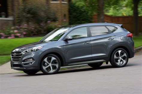 Get the details right here, from the comprehensive the redesigned 2016 hyundai tucson is all new and gains a host of new safety features, a new. 2016 Hyundai Tucson Reviews - Research Tucson Prices ...