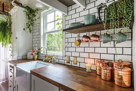 8 Fabulous Functional Styles Perfect For The Small Kitchen 20 Photos
