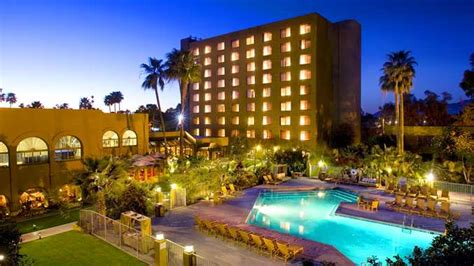 Read reviews from cactus rose at 445 s alvernon way in tucson 85711 from trusted tucson restaurant reviewers. DoubleTree by Hilton Hotel Tucson - Reid Park - Book My ...
