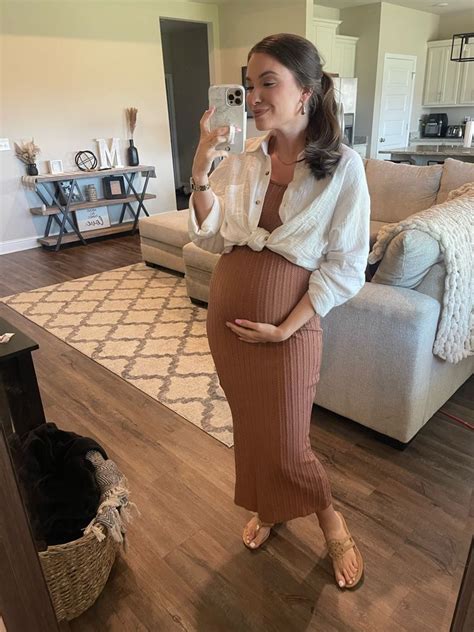 Maternity Capsule Wardrobe Prego Outfits Casual Maternity Outfits