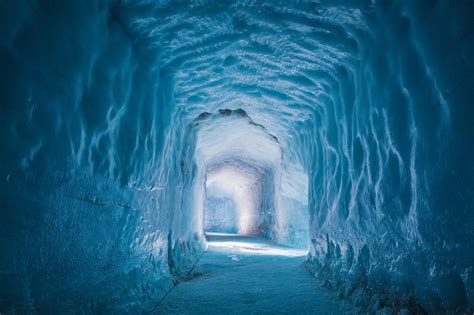 Book A Bus For Silver Circle Ice Cave Tours In Iceland Thule Travel