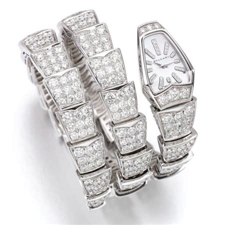 10 spectacular jewels that every woman should have in her jewellery box expensive jewelry
