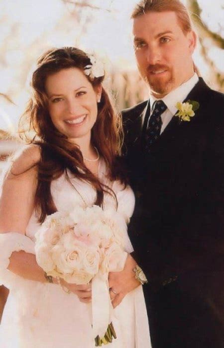 Maybe you would like to learn more about one of these? What Is The Relabtionship Status Of Holly Marie Combs and ...