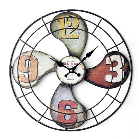 Creative Minimalist Retro Style Wall Clock Novelty Fan Shape Iron