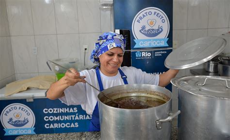 Cozinha Comunit Ria Carioca Do Tanque Ser A Primeira A Servir Tamb M Jantar Prefeitura Da
