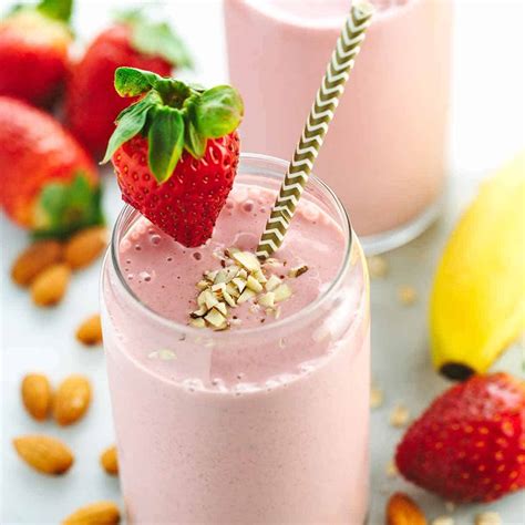 Strawberry Banana Smoothie Recipe With Almond Milk Jessica Gavin