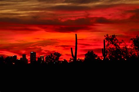 Im back with my new progressive house track! Scottsdale Daily Photo: Photo: Red Sunset of Downtown Phoenix