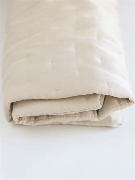 Quilted Luxury Pillowcase Nude Nihao Planet