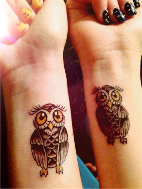Cute, small and colorful owl tattoos for girls for inspiration and ideas. Pin by Carolien Lenaars on Tats | Owl tattoo, Tattoos, Bff ...