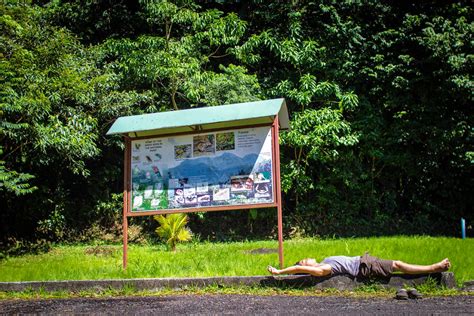 世界遺産制覇の道しるべ World Heritage Morne Trois Pitons National Park モーン・トロワ・ピトンズ国立公園