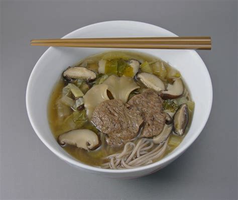Le curry japonais est un des plats les plus populaires au japon. Soupe Japonaise - Vegan Blog | Soupe japonaise, Recette ...