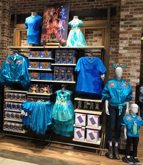 NEW and INCREDIBLE Aladdin Merchandise Flies Into Walt Disney World And ...