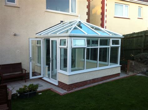 3 X 3 Conservatory Fully Fitted Inc Base And Walls For £11500 Cold