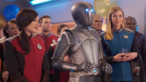 The Orville Renewed Why Its The Best Star Trek On Screens Rn