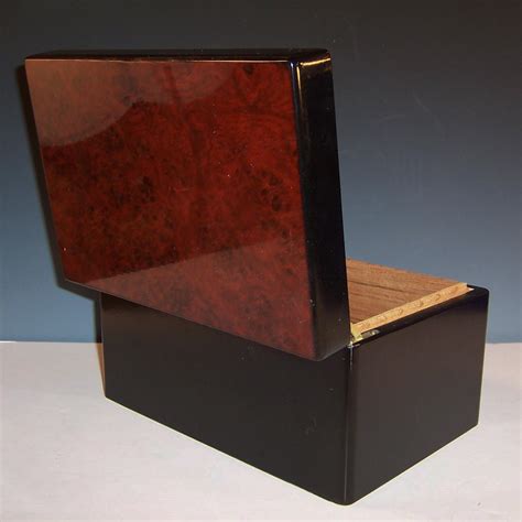 Vintage Wooden Lacquered Finish Box From Ruthsredemptions On Ruby Lane