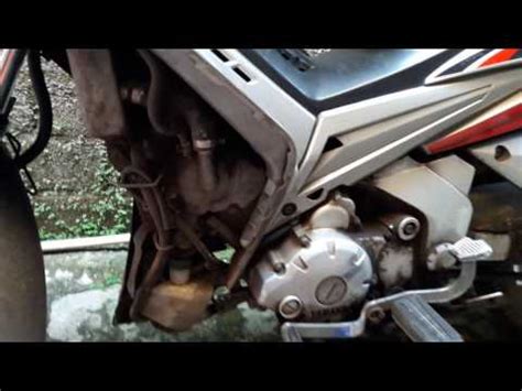 Sebelum kita ngomongin busi yang paling bagus untuk motor honda beat karbu dan beat injeksi maka perhatikan dahulu busi asli atau busi bawaan motor tersebut. Letak Busi Motor Jupiter Mx | 06 Busi Mobil Motor Terbaik