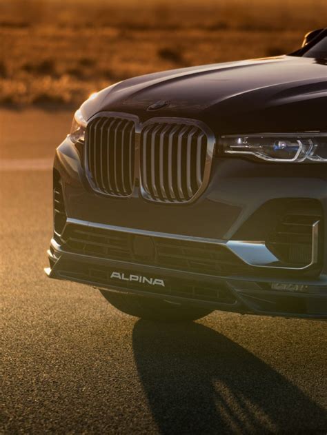 The powerful appearance is accentuated by a. New Alpina XB7 takes the BMW X7 to 457kW - Automotive Daily