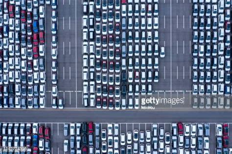 Very Busy Car Park Photos And Premium High Res Pictures Getty Images