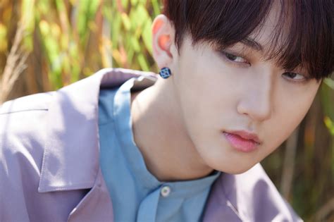 Editors' notes the clé trilogy is complete—stray kids grow into adulthood. Stray Kids Cle: Levanter Concept Photos (HD/HR) - K-Pop Database / dbkpop.com