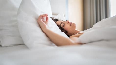 Sleep Well At Night With These 12 Proven Habits Love Life Be Fit