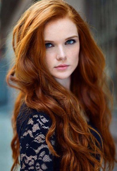 Pin By Andrew Delves On 50 Shades Of Red Beautiful Hair Beautiful Redhead Long Hair Styles