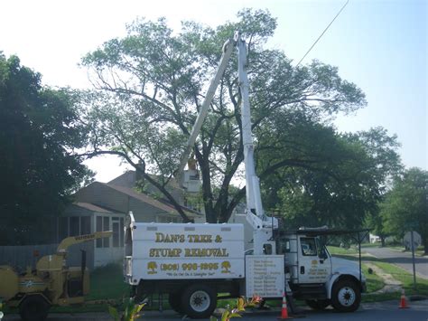 Free Free 132 Tree Trimmer Bucket Truck Svg SVG PNG EPS DXF File