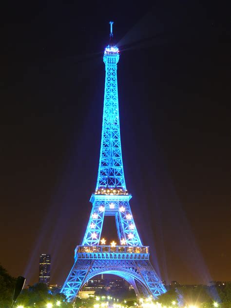 Blue Eiffel Tower With Eu Gold Stars Ef Tours Travel Blog The Equator