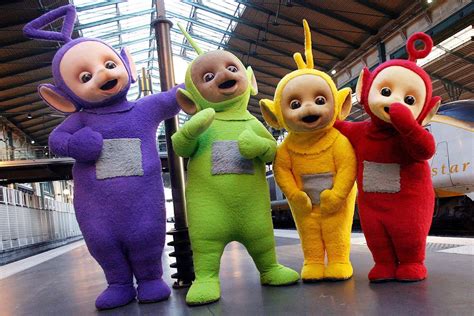 The Teletubbies Are Coming Back To Tv Teletubbies Teletubbies Funny