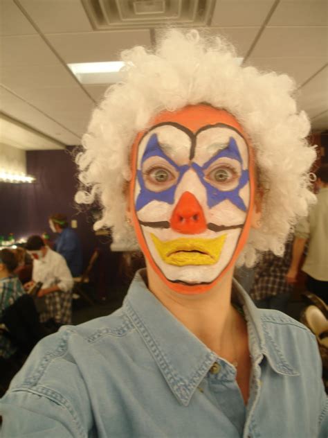Make Up Elisa Funny Clown Faces