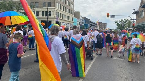 2slgbtq Canadians Angry And Anxious This Pride Season But Determined