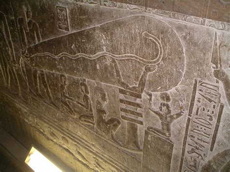 When you choose philips dynalite, you are selecting the world's finest lighting control system. Dendera light - Wikipedia