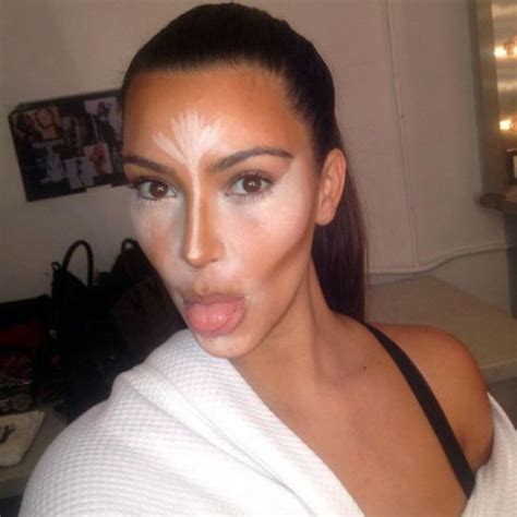 10 Selfies We Would Love To See In Kim Kardashians Selfie Book Aka
