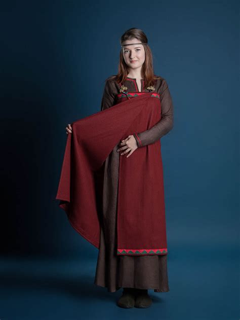 Viking clothing 
