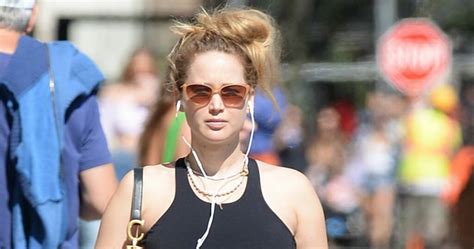 Jennifer Lawrence Looks Incredible As She Shows Off