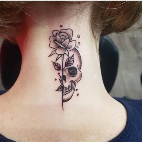 Skull And Rose Tattoo Tattoo Ideas And Inspiration Pretty Skull